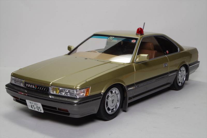 Yahoo!オークション - 1/24アオシマ あぶない刑事 レパードF31 Yahoo!オークション - 1/24アオシマ あぶない刑事 レパードF31