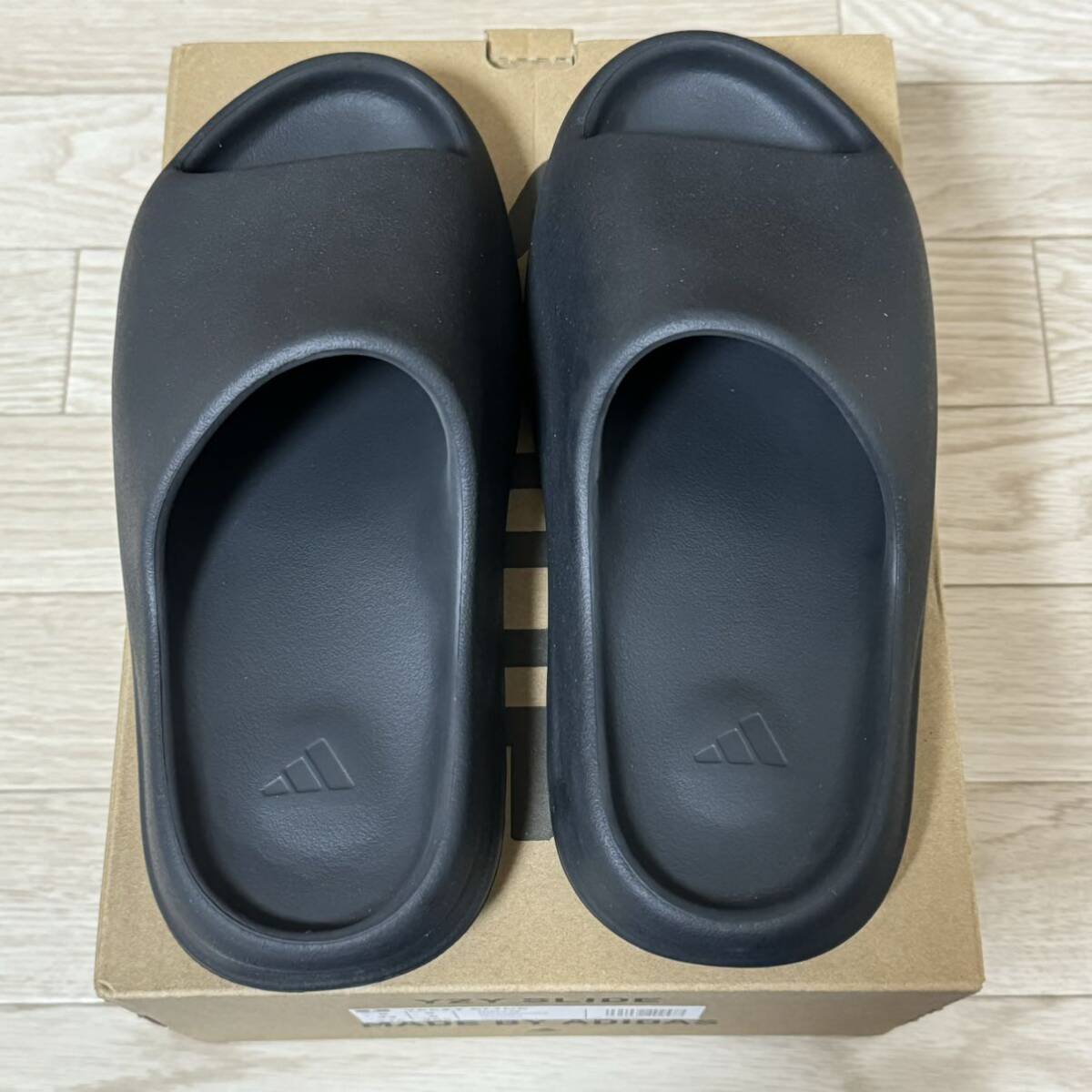 adidas アディダス HQ6448 YEEZY SLIDE ONYX イージースライド オニキス 27.5 US9 ブラック サンダル_画像2