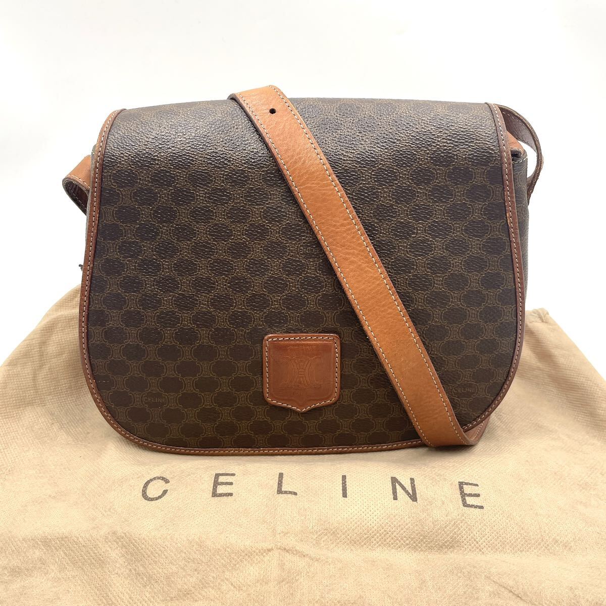 美品 CELINE セリーヌ マカダム ショルダーバッグ ポシェット 肩掛け 斜めがけ クロスボディ ブラウン系 PVC レザー 保存袋付き_画像1