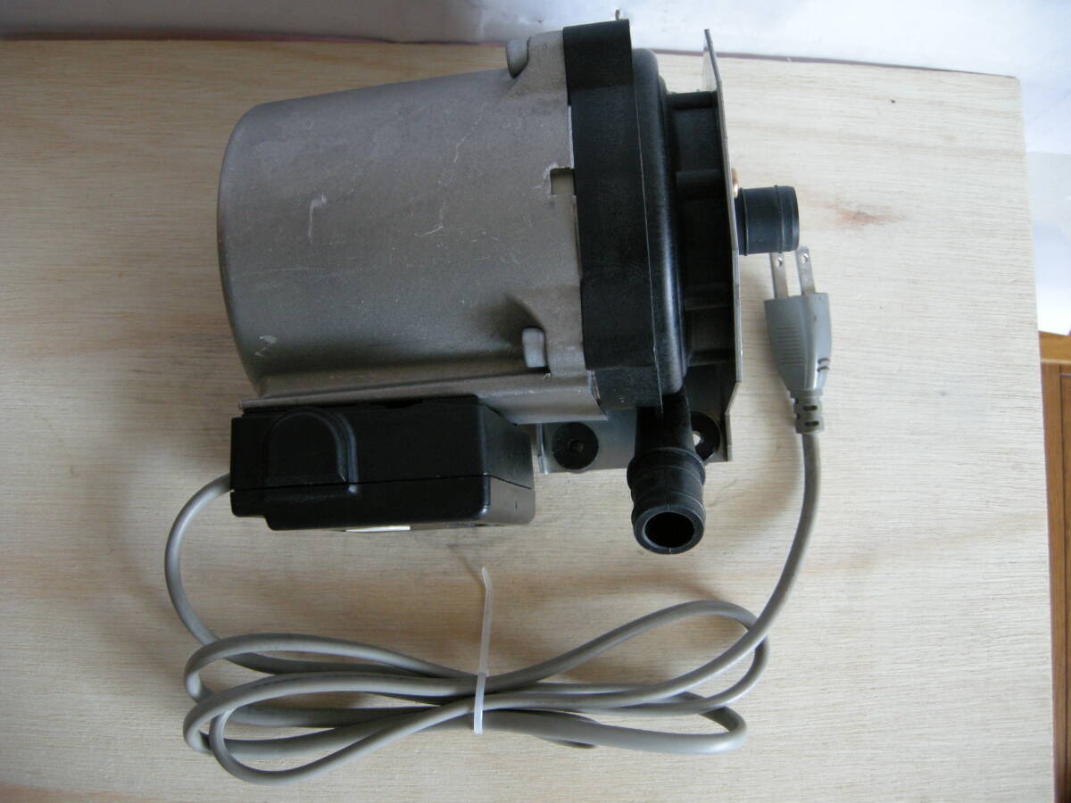 グルンドフォス温水循環ポンプ 美品 100V UPS 25- 80 JA 極静音 グルンドフォス温水循環ポンプ 美品 100V UPS 25- 80 JA 極静音