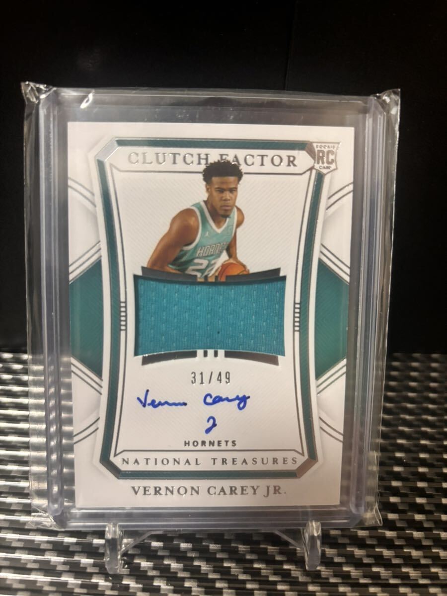 2020-21 Panini National Treasures Vernon Carey Jr. 直書きサイン AUTO RC ルーキー_画像1