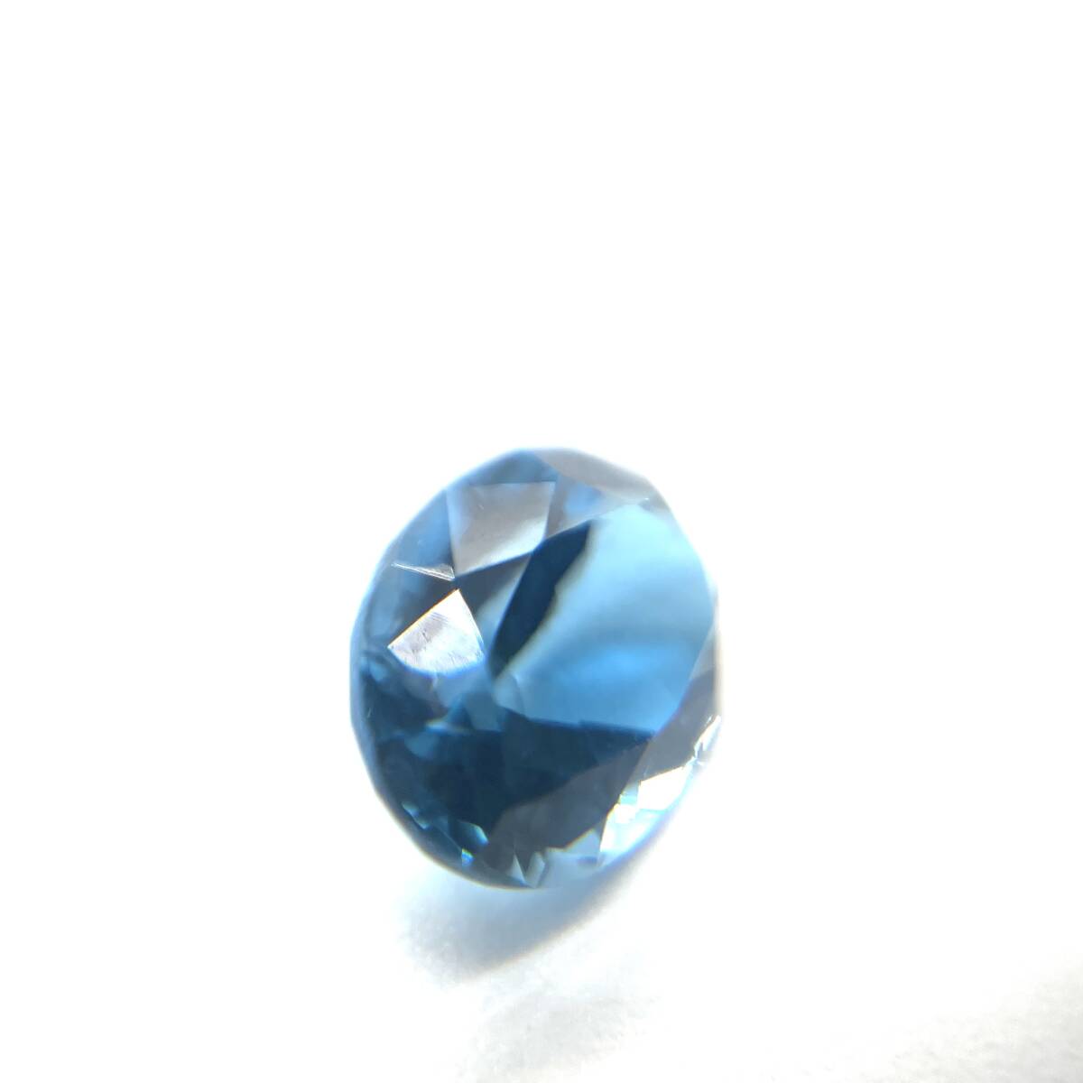 天然ブルートパーズ ルース 2.503ct ソーティング付き 約7.1×9.2×5.2mm 裸石 外し石 大粒 宝石 ジュエリー jewelry blue topaz の画像2
