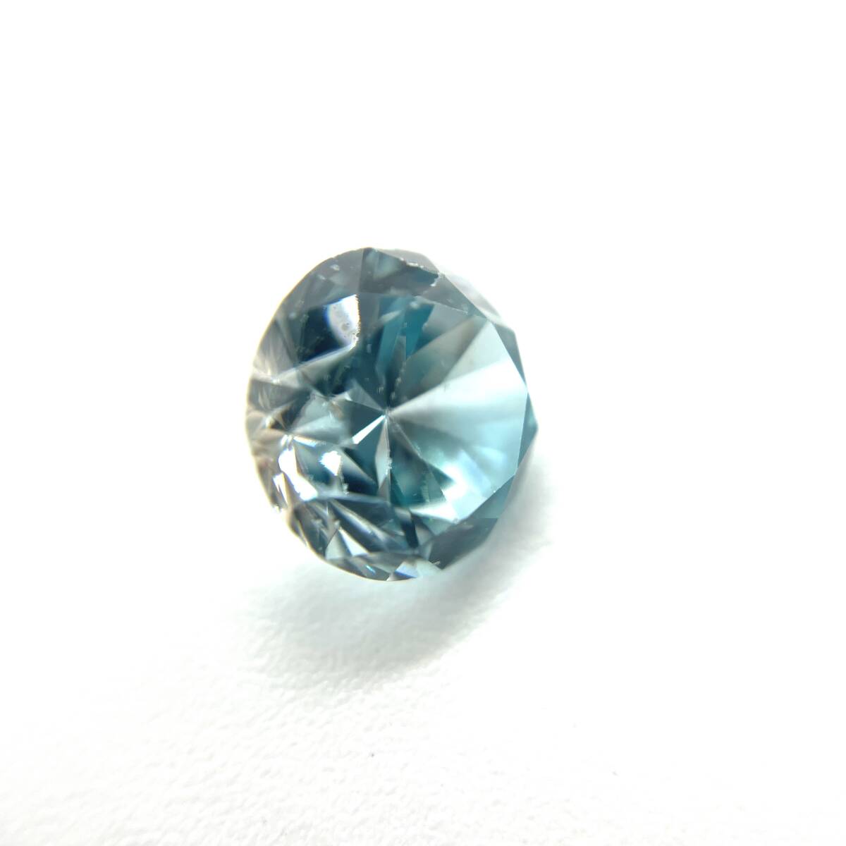 天然ブルージルコン ルース 2.642ct ソーティング付き 約7.6×7.6×5.0mm 裸石 外し石 大粒 宝石 ジュエリー jewelry blue zirconの画像3