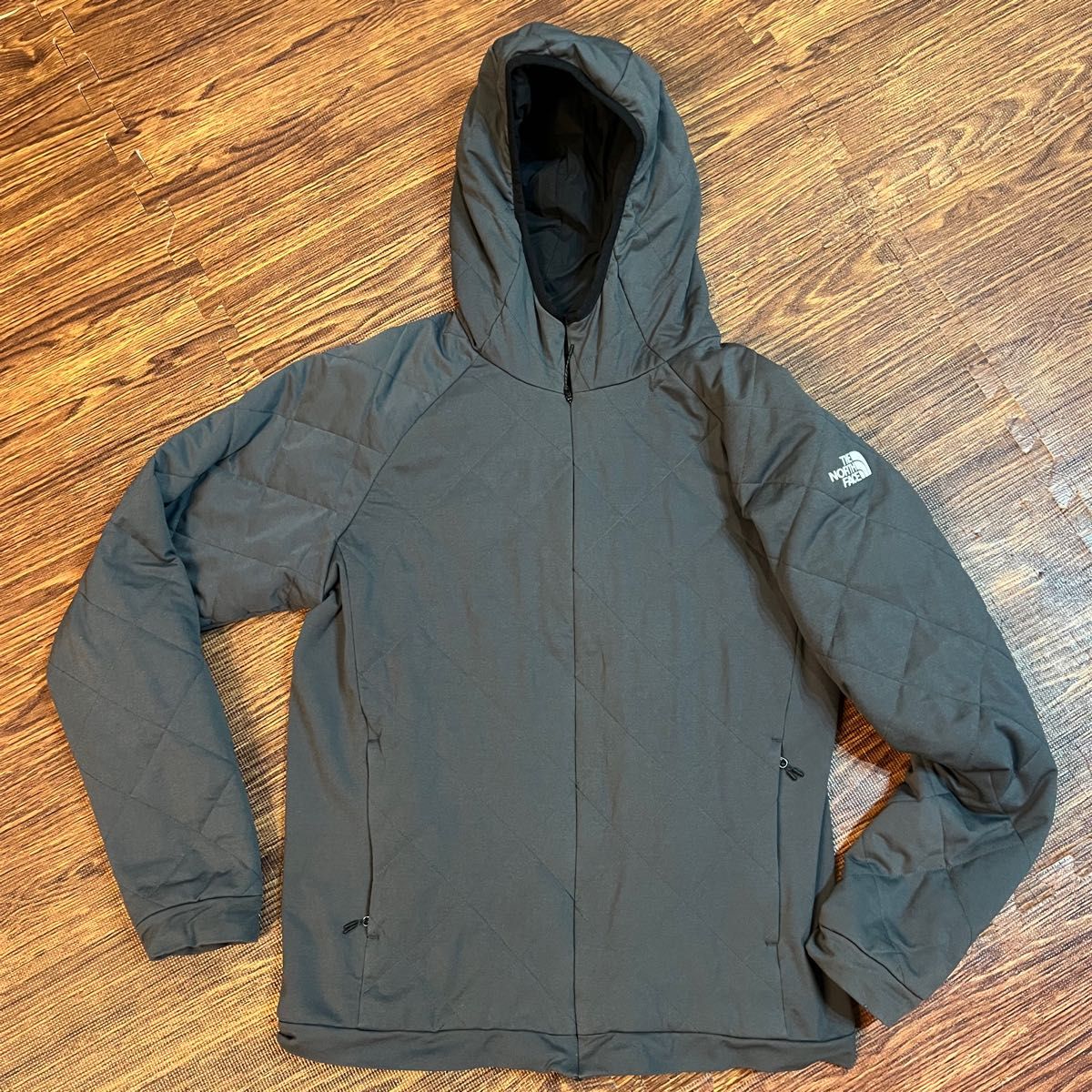 ノースフェイス　Vertex Sweat Hoodie バーテックススウェットフーディ(NY81879)