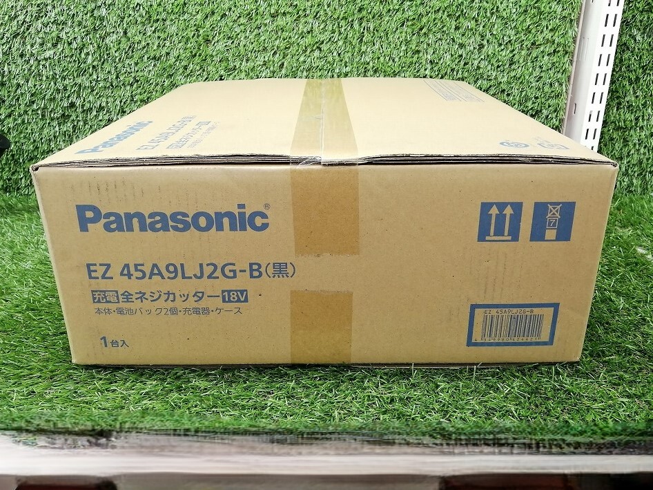 未開封 Panasonic パナソニック 14.4V/18V 充電式 全ネジカッター バッテリー2個 + 充電器 EZ45A9LJ2G-B_画像3