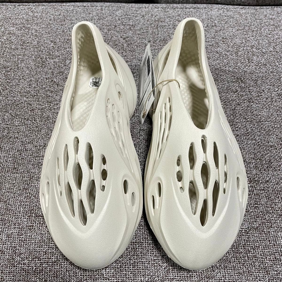 adidas YEEZY Foam Runner adidas YEEZY Foam Runner