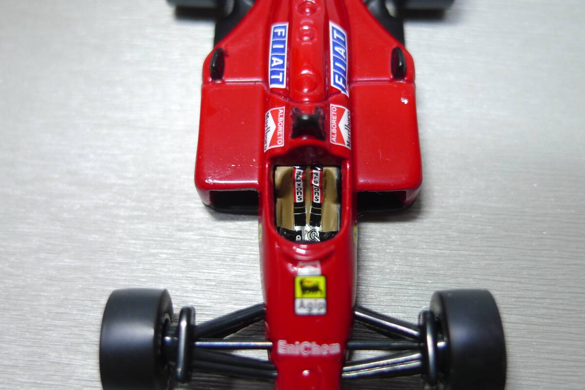 タバコ マルボロ シートベルト デカール 京商 サンクス 1/64 フェラーリ F1-87/88C #27 1988 中古品_画像5