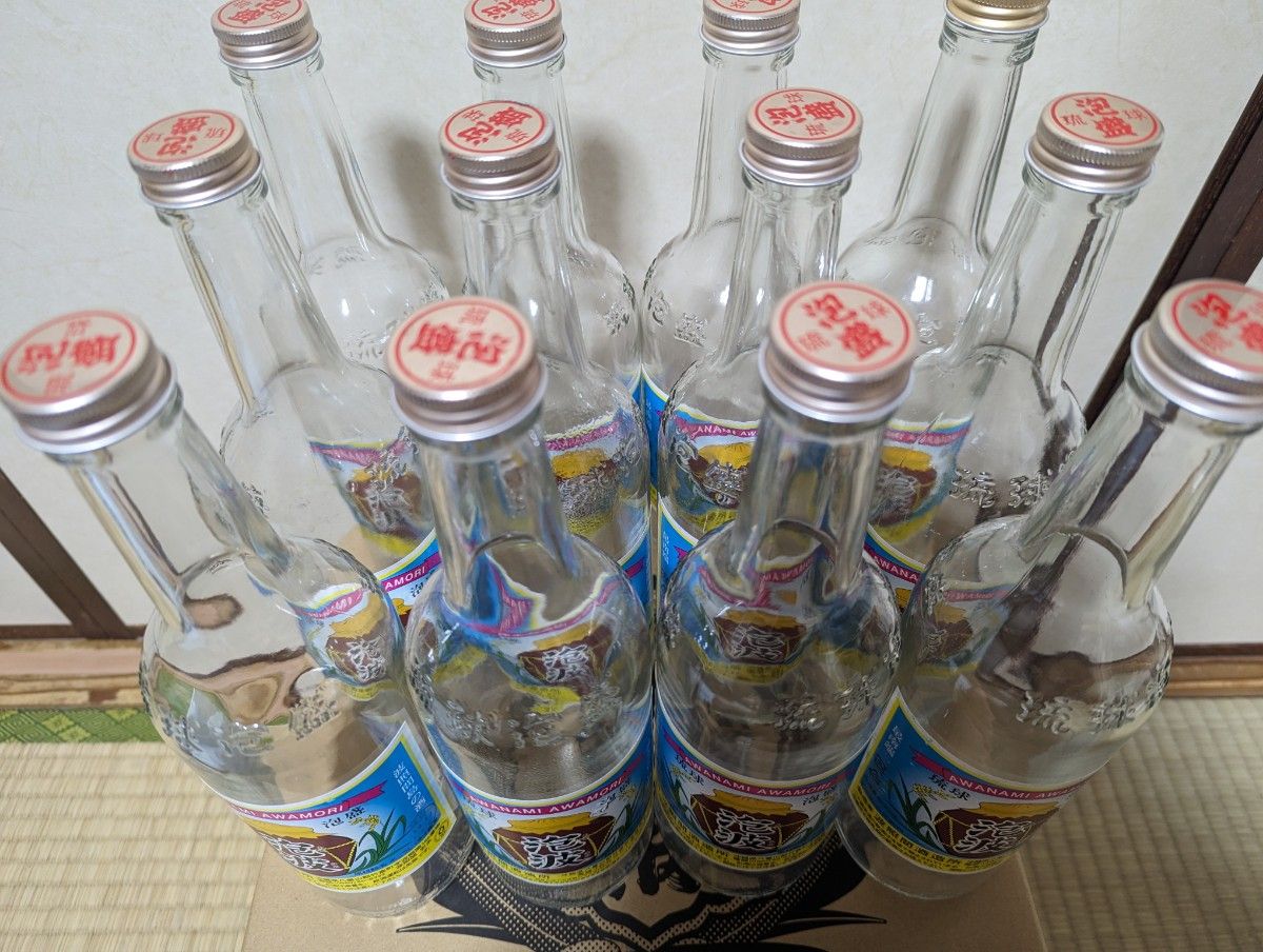 泡盛 波照間 希少 泡波 12本 600ml(3合瓶)空き瓶|Yahoo 泡盛 波照間 希少 泡波 12本 600ml(3合瓶)空き瓶|Yahoo