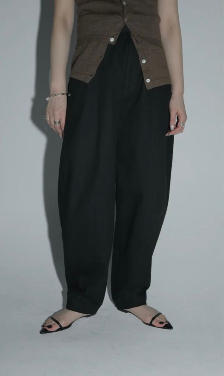 louren24SS/cotton cocoon pants(BLACK)