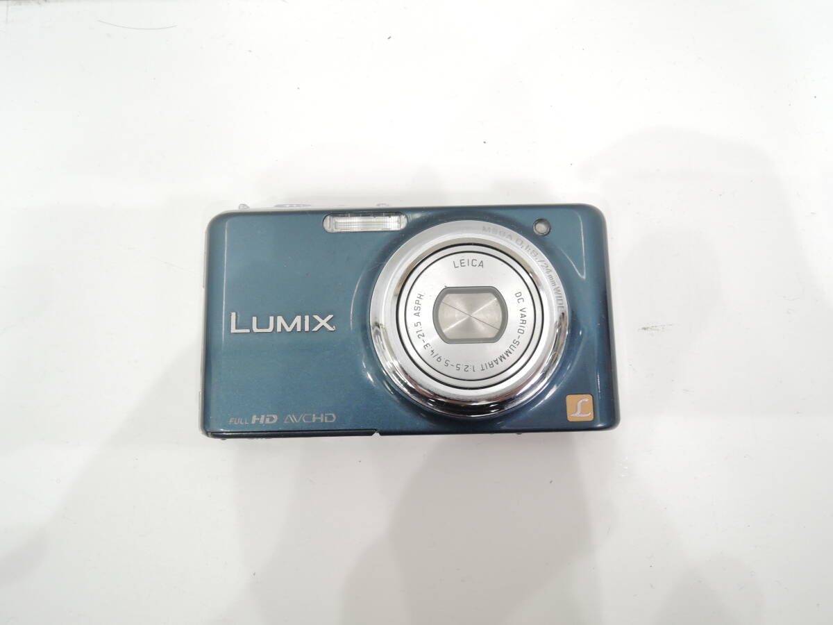 Panasonic パナソニック LUMIX DMC-FX77　起動確認済　A3704_画像1