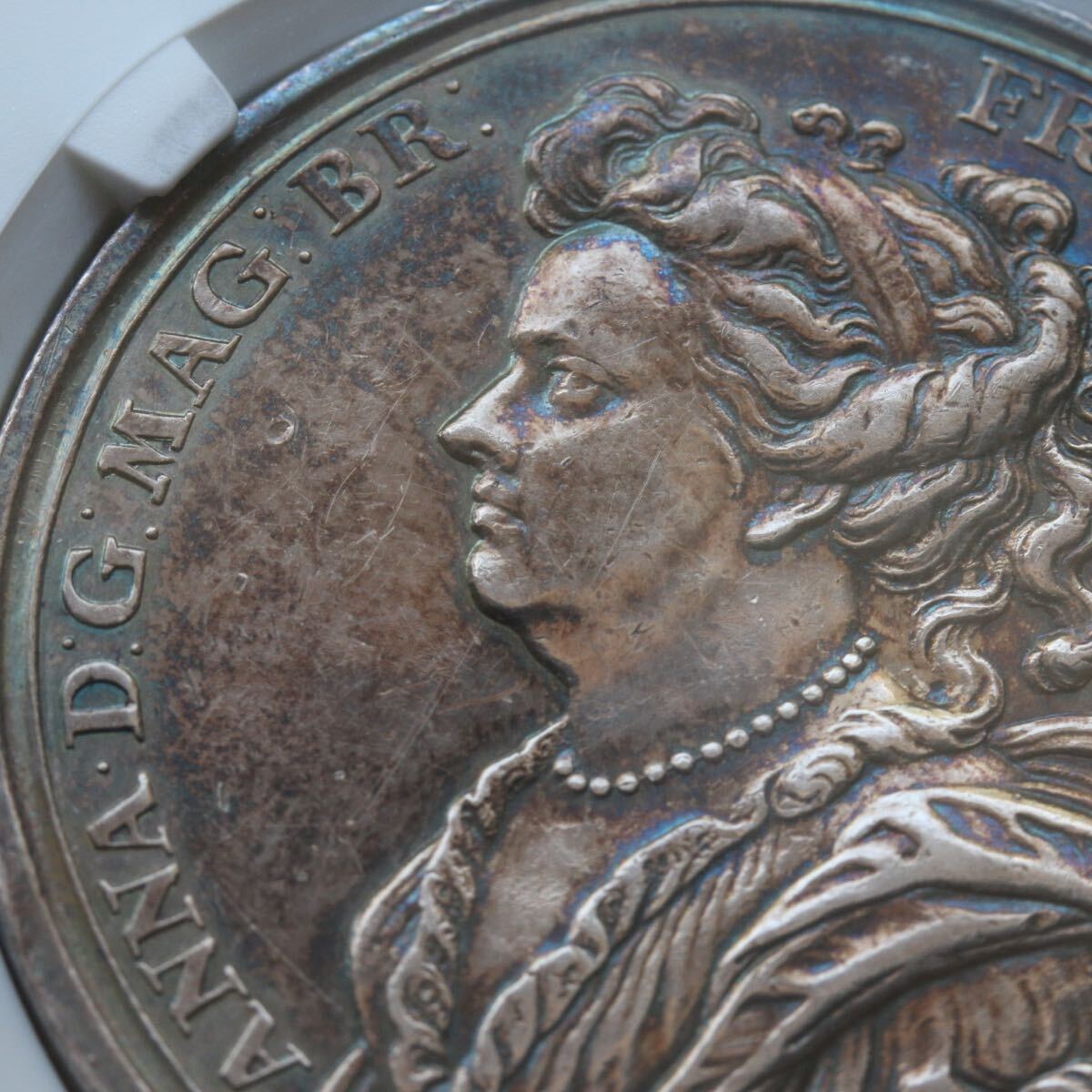 アン女王　ジョージ王配　銀メダル　NGC　1702年　イギリス　英国　アンティーク コイン　イングランド　金貨　銀貨　銅貨 _画像2