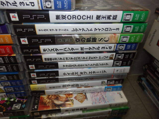 PSP プレイステーション ポータブル ソフト 50本 まとめて ロコロコ 英雄伝説 ポップンミュージック クライシスコア ダンガンロンパ GG1753_画像4