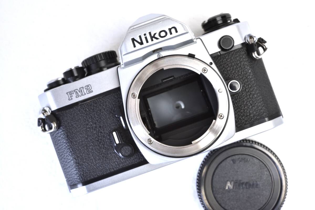【美品】Nikon ニコン New FM2 シルバー 最後期型CEマーク入り　清掃・整備済・電池付きでそのまま使える状態良好品_画像10