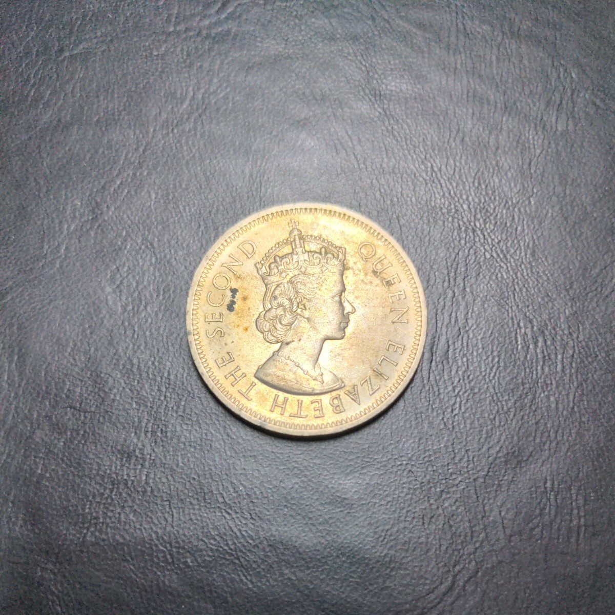 古銭 コイン アンティーク レトロ 国内 海外 日本 中国 韓国 英国 硬貨 金貨 記念幣 銀貨 記念硬貨 香港 1972の画像1