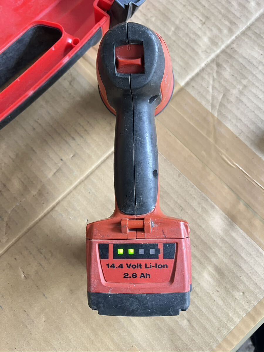 HILTI Hill ti/ battery light rechargeable / battery 14.4Volt Li-lon 2.6Ah operation verification ending tool case toolbox B-029