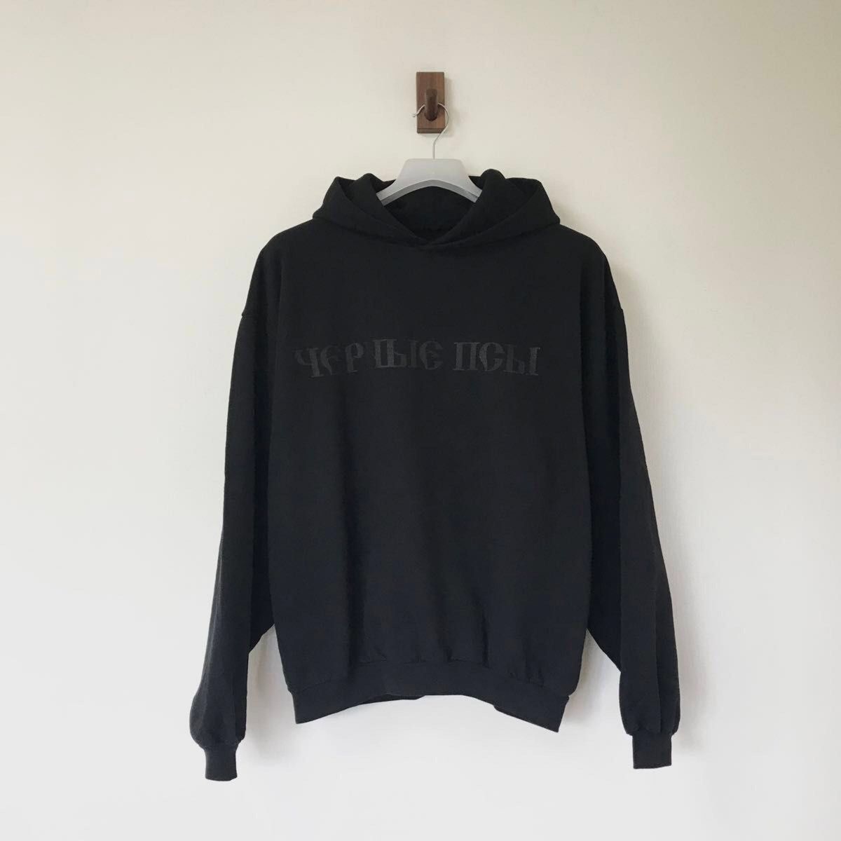 YZY GOSHA BLACK HOODIE Black Solid サイズ1 GAP カニエ YZY GOSHA BLACK HOODIE Black Solid サイズ1 GAP カニエ
