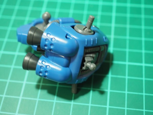 ☆SRA22☆ジャンク★バンダイ HG 1/144 ケンプファー 胴体部のみ ジャンク部品取り 完成品_画像4