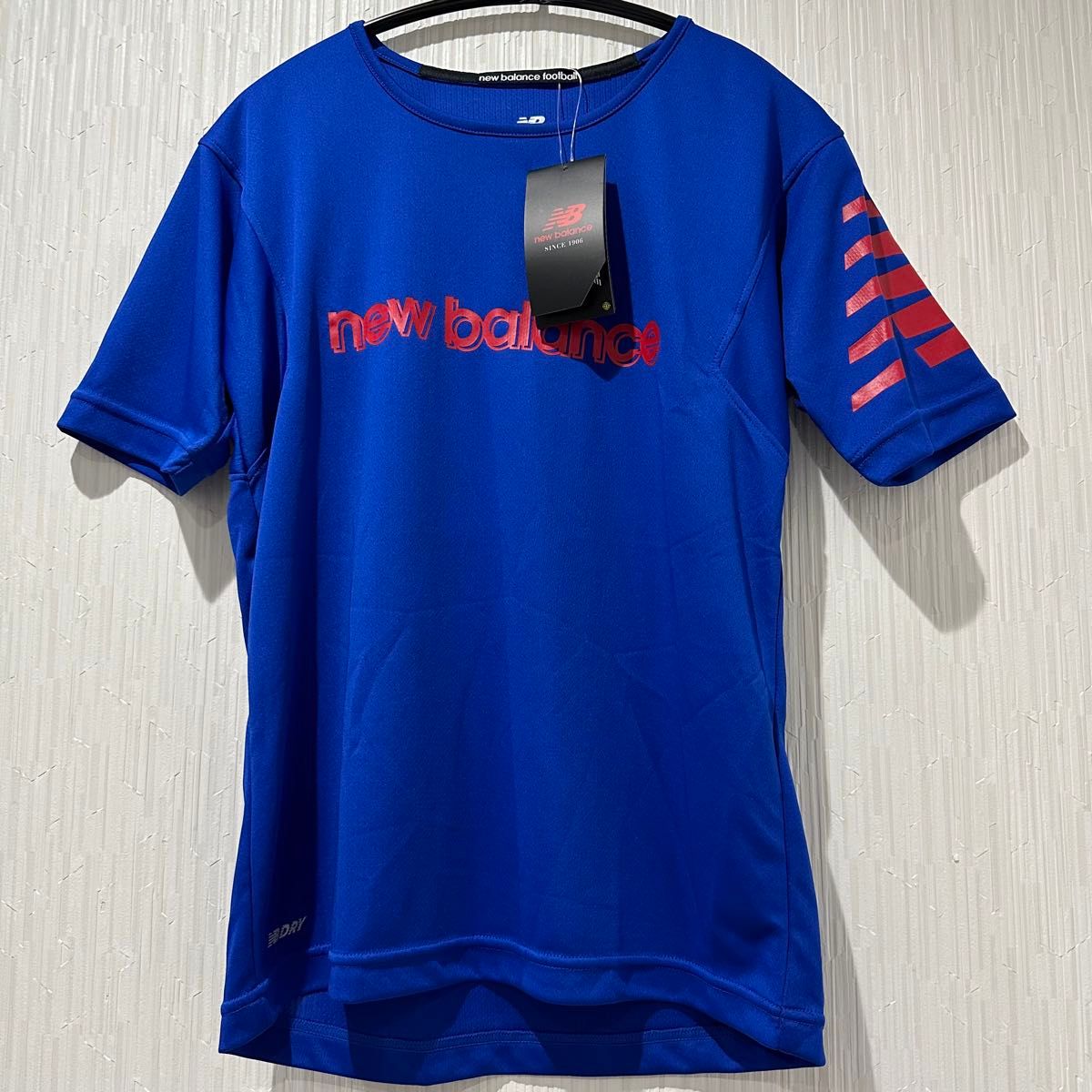 new balanceニューバランスサッカートレーニング半袖Tシャツ140㎝新品