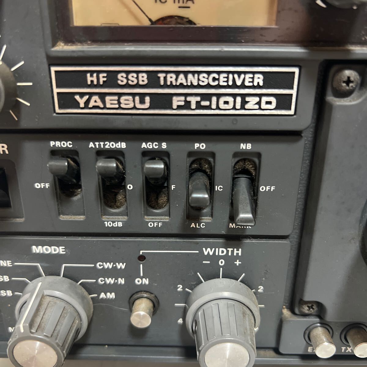 YAESU ヤエス 八重洲無線 HF SSBトランシーバー FT-101ZD 通電確認済です。現状品の画像2