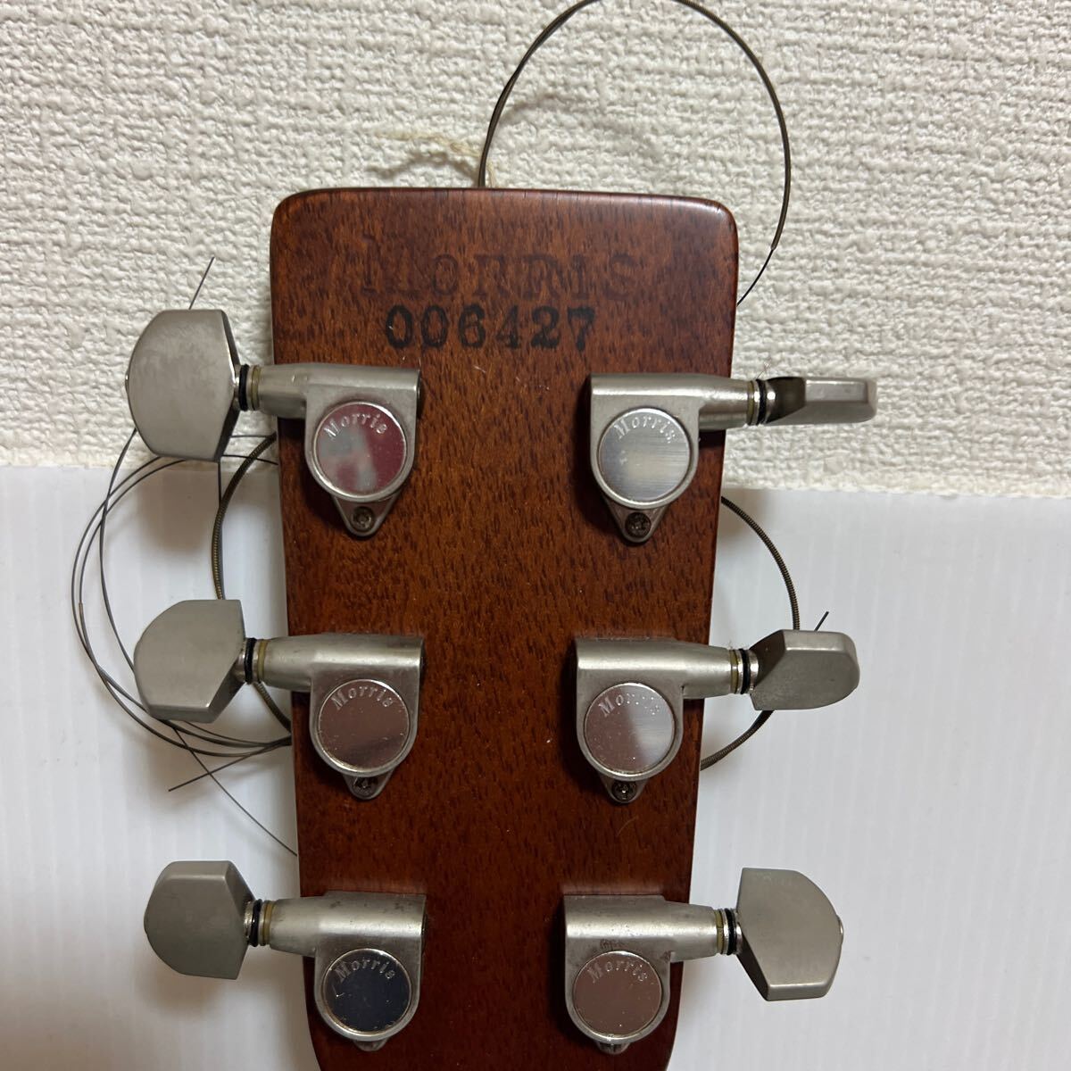 Morris モーリス W-30 アコースティックギター アコギ 弦楽器 ハードケース付 音出確認済です。現状品の画像6