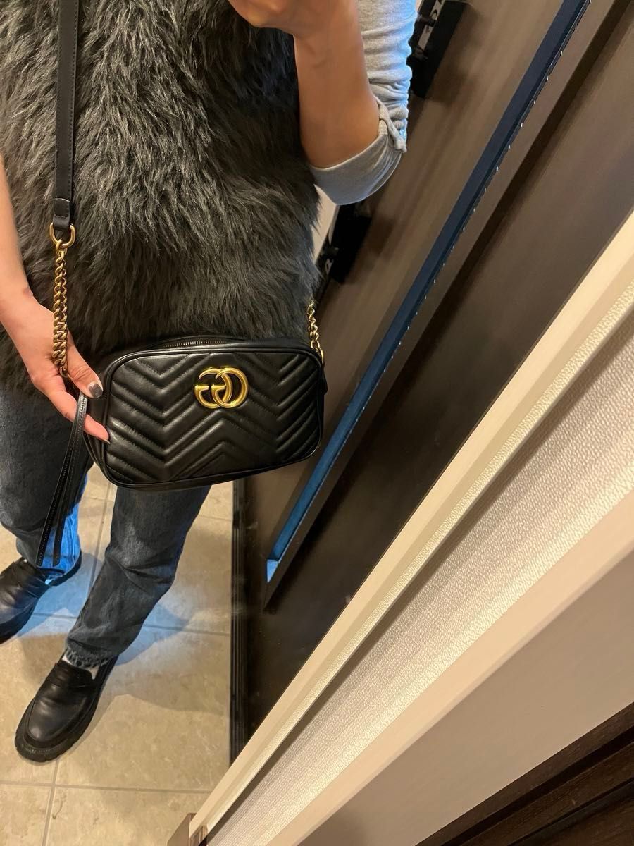 （大幅値下げ中！これ以上は難しいです( )）グッチ GGマーモント GUCCI ショルダーバッグ 黒