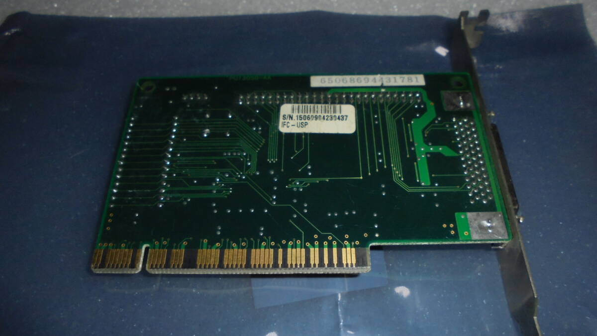 240516003★BUFFALO IFC-USP UltraSCSI PCIバス用 インターフェースボード AT互換機 PC-9800シリーズ_画像3