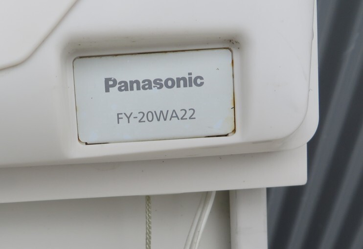 Z-3028■Panasonic パナソニック　窓用換気扇　FY-20WA22 2014年製　　中古　動作品　引取可_画像3