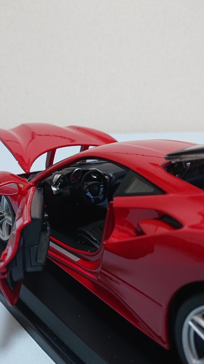 Ferrari 488GTB Maisto 1/18_画像3