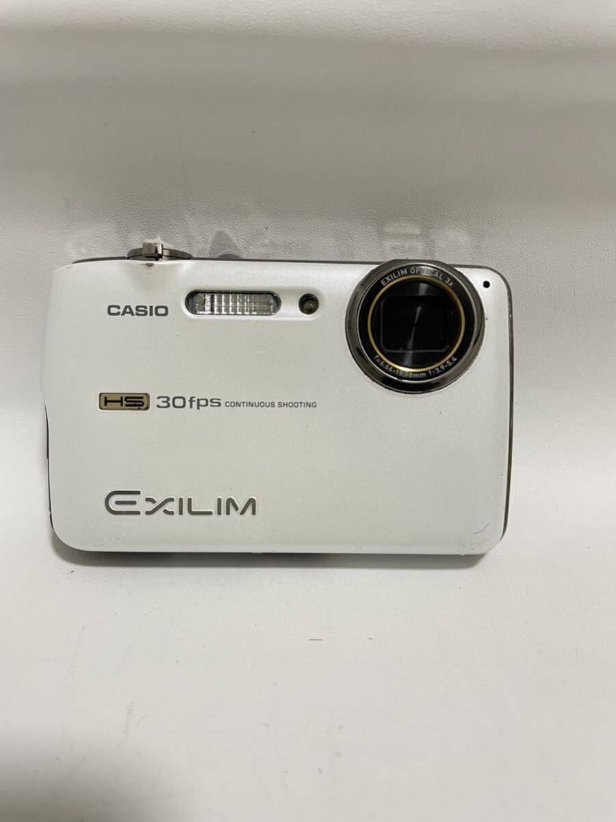 動作品 デジタルカメラ CASIO EXILIM EX-FS10_画像1