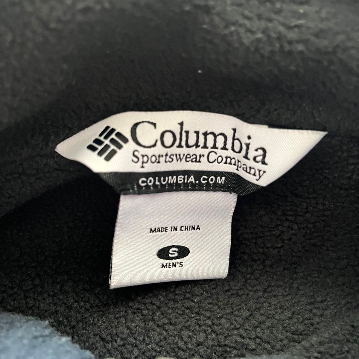 Columbia Sportwear Company コロンビア WM5415 ナイロンウォームアップ中綿ジャケット オリーブ S
