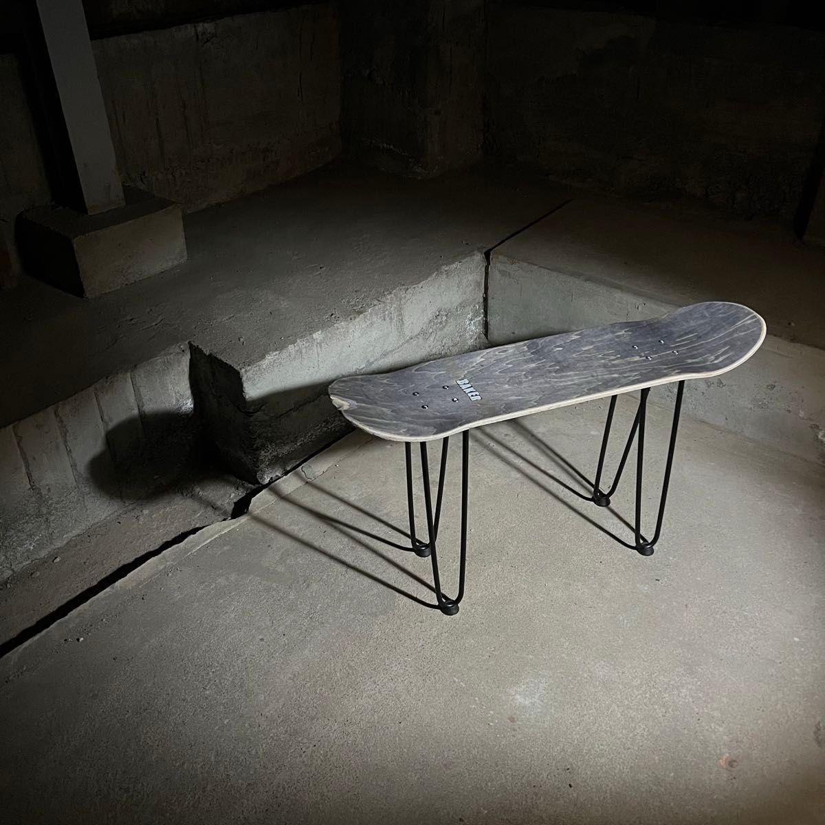●スケートボード　スケボー　テーブル　椅子　イス　チェア　ベンチ　サイドテーブル　ミニテーブル　コーヒーテーブル　78