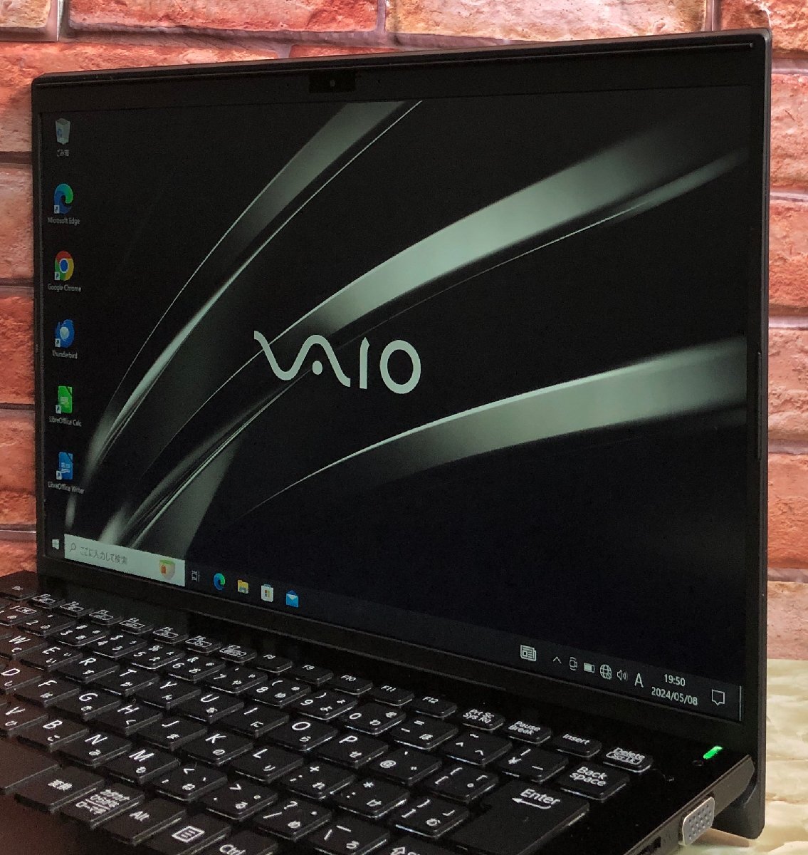 1円～ ●SONY VAIO Pro PK / Core i5 8265U (1.60GHz) / メモリ 8GB / SSD 256GB / 14型 フルHD (1920×1080) / Windows10 Pro 64bit_画像3