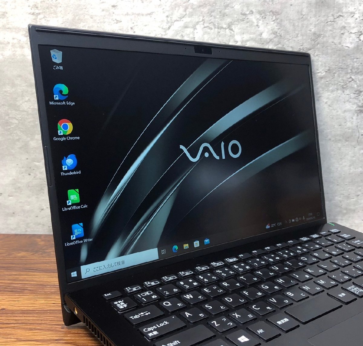 1円～ ●SONY VAIO Pro PK / Core i5 8265U (1.60GHz) / メモリ 8GB / SSD 256GB / 14型 フルHD (1920×1080) / Windows10 Pro 64bit_画像2