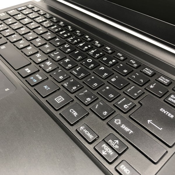 東芝 dynabook R73/A Core i5 64bit 8GB メモリ 256GB SSD Windows10 Pro Office搭載 中古 ノートパソコン Bランク B2204N285_画像3