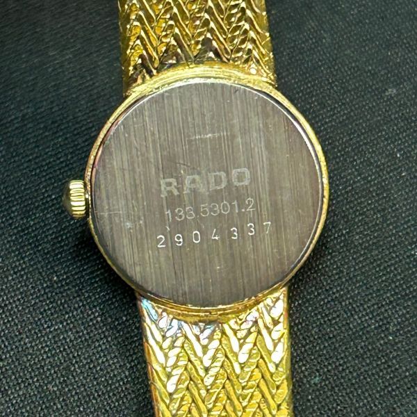 EDc049Y06 クォーツ RADO ラドー 133.5301.2 ゴールドカラー文字盤 4P石付き レディース腕時計の画像6