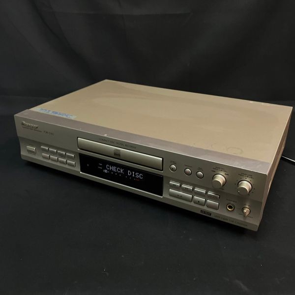 DDb997D10 Pioneer Pioneer PDR-D50 CD recorder player 