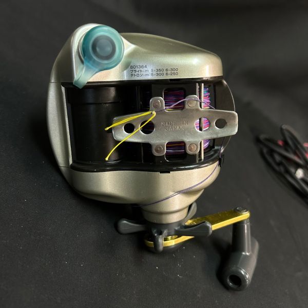 DEc203D06 DAIWA ダイワ 801364 HYPER TANACOM 500DX 電動リール 釣具 フィッシング 船釣り ケーブル付き 箱付き_画像6