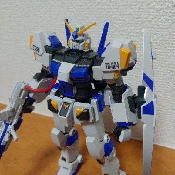 1/144HG ガンダム4号機　完成品　商品同時300円値引