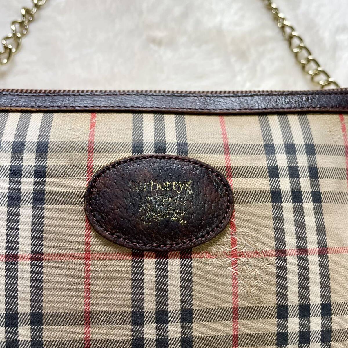 希少 BURBERRY ノバチェック チェーン ショルダーバッグ レザー 希少 BURBERRY ノバチェック チェーン ショルダーバッグ レザー