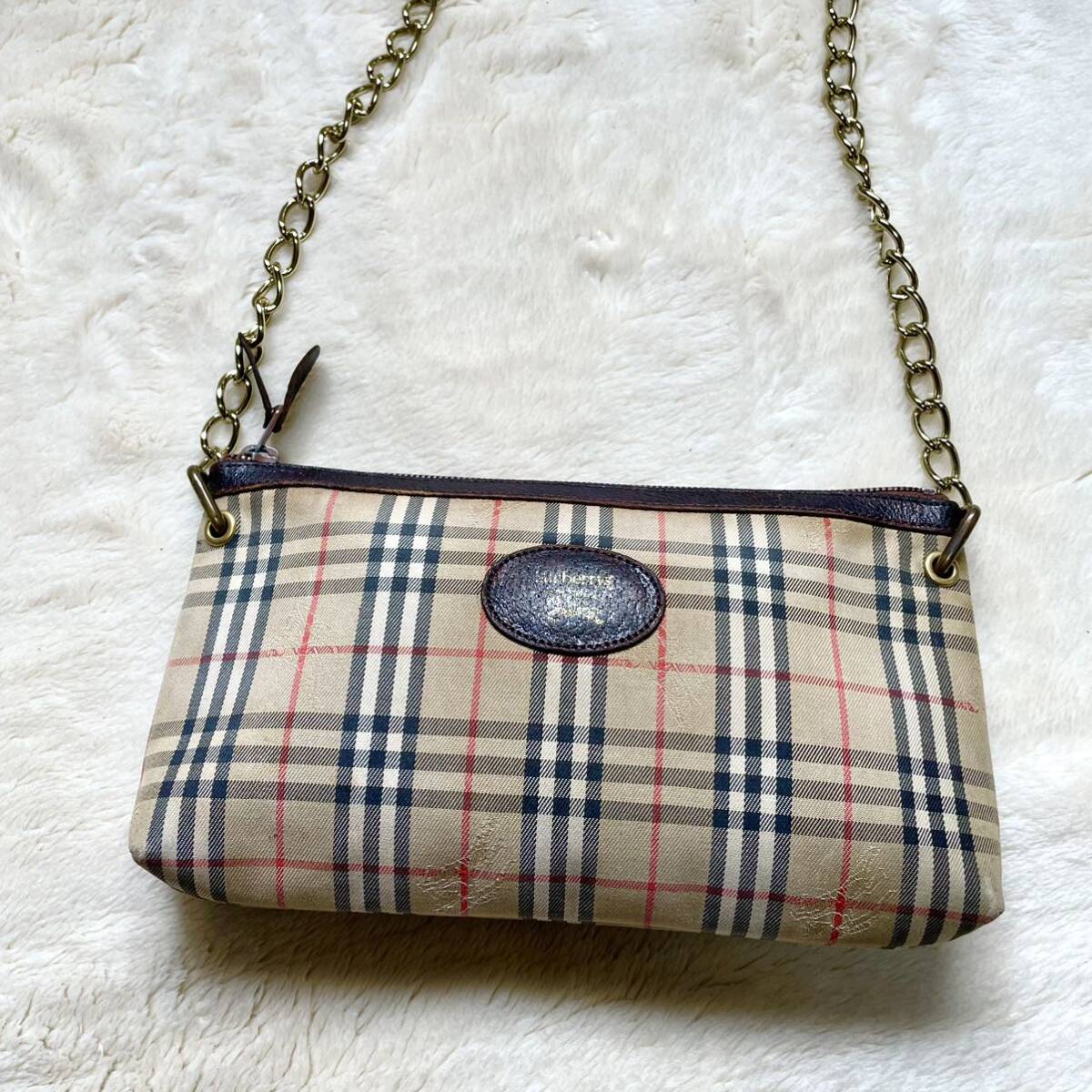 希少 BURBERRY ノバチェック チェーン ショルダーバッグ レザー 希少 BURBERRY ノバチェック チェーン ショルダーバッグ レザー