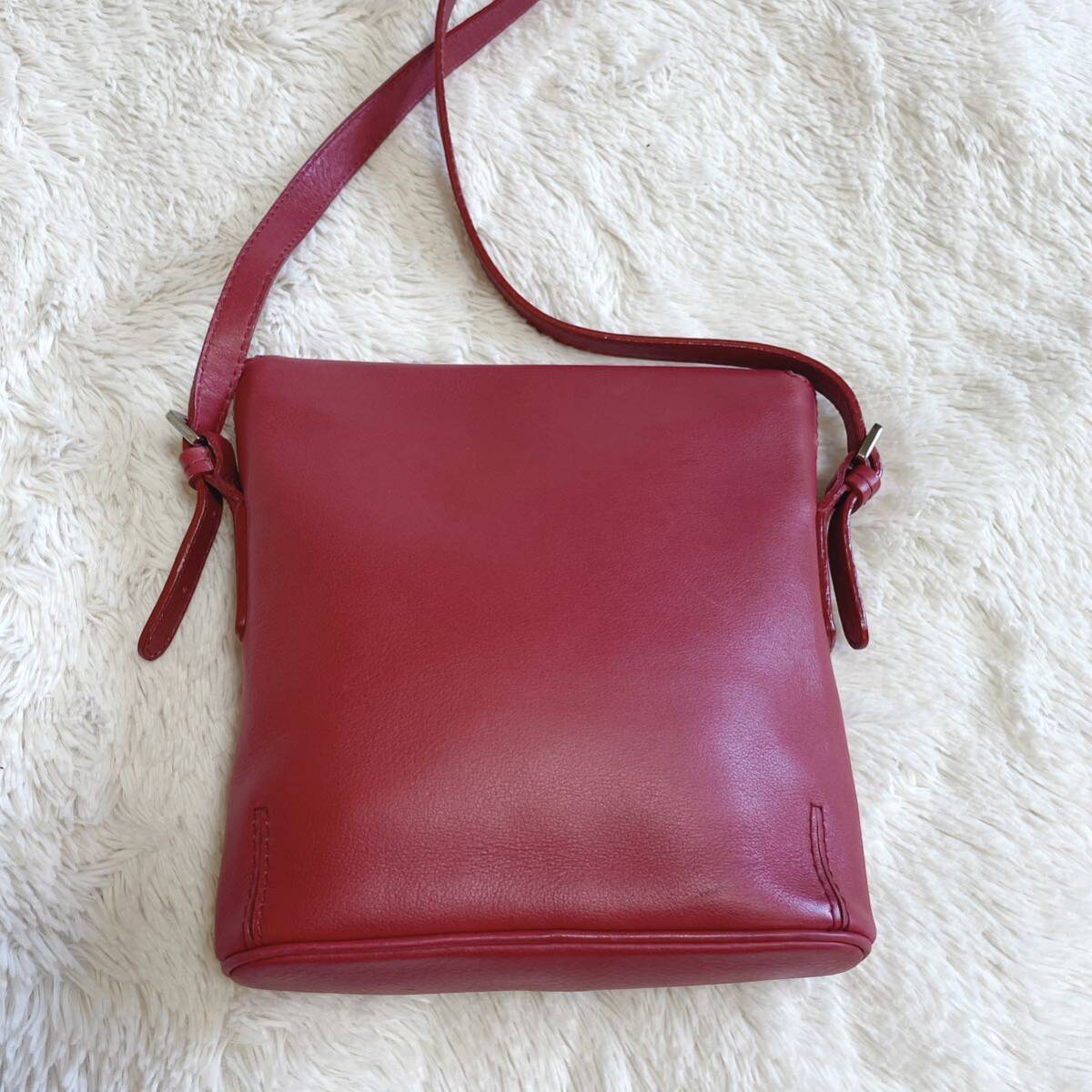 希少 BURBERRY オールレザー ノバチェック ロゴ ショルダー 希少 BURBERRY オールレザー ノバチェック ロゴ ショルダー