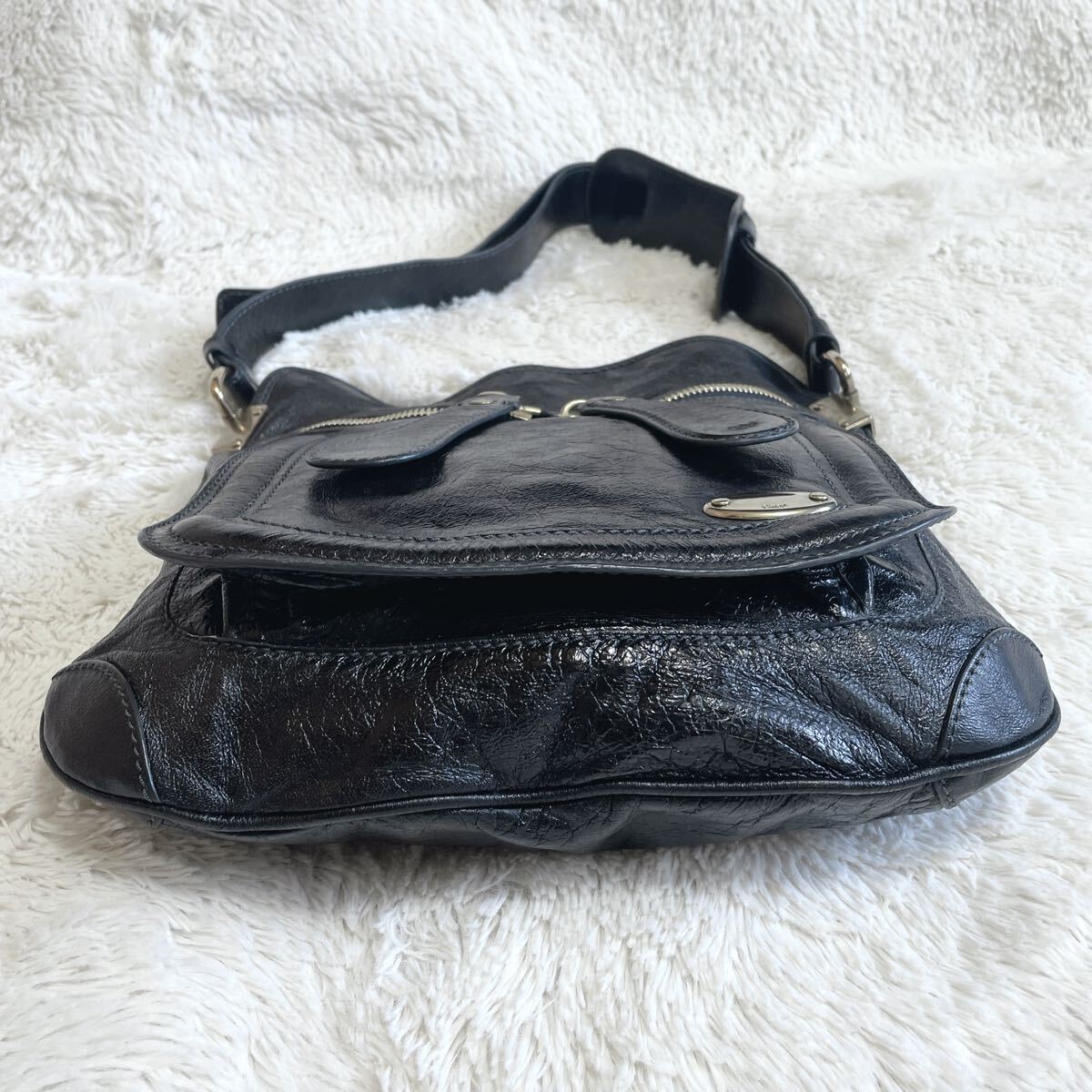 Chloe クロエ ベイ オールレザー ショルダーバッグ ロゴ Chloe クロエ ベイ オールレザー ショルダーバッグ ロゴ