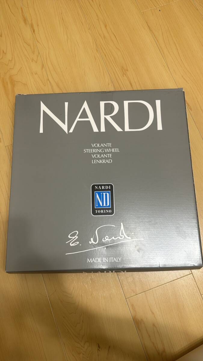 NARDI ナルディ　4「FOUR」METALN830 75th anniversary Line 350mmステアリング　200系ハイエース_画像5