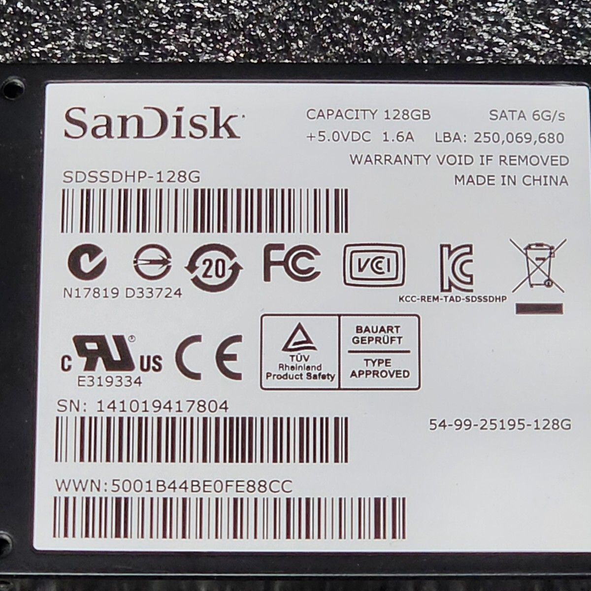 SanDisk Ultra Plus(SDSSDHP128G) 128GB SATA SSD 正常品 2.5インチ内蔵SSD フォーマット済 PCパーツ 動作確認済 120GBの画像3