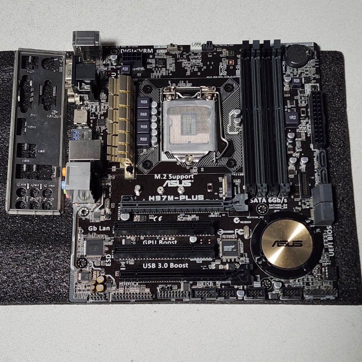 ASUS H97M-PLUS IOパネル付属 LGA1150 MicroATXマザーボード 第4・5世代CPU対応 最新Bios 動作確認済 PCパーツ