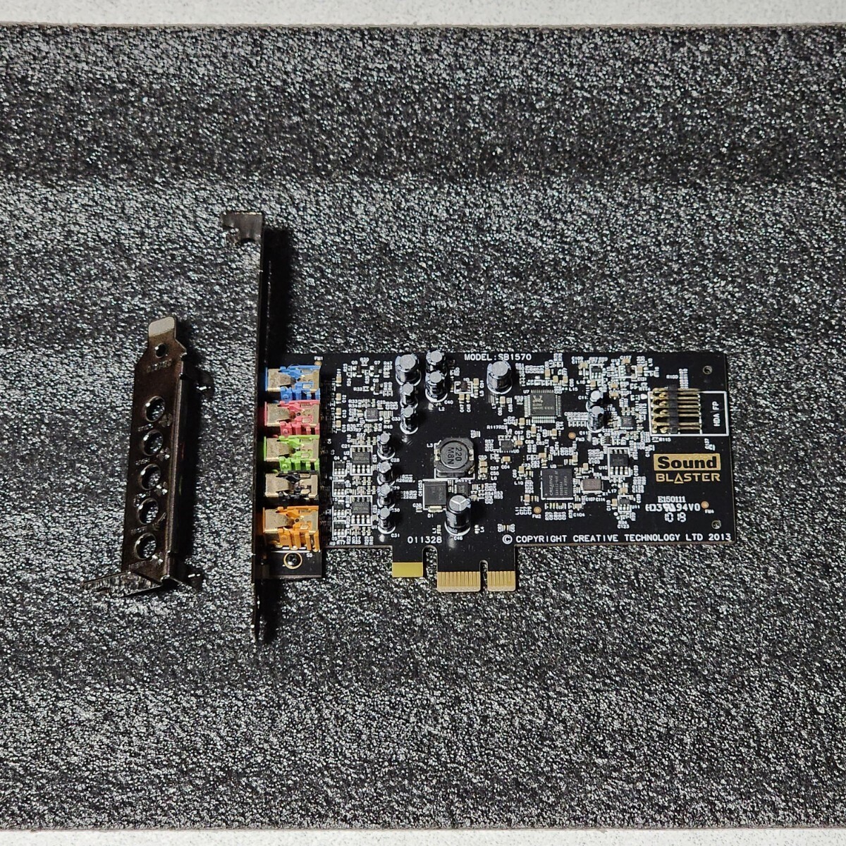 Creative SoundBlaster Audigy Fx SB1570 サウンドカード PCIExpless×1 動作確認済み PCパーツ クリエイティブ (2)_画像1