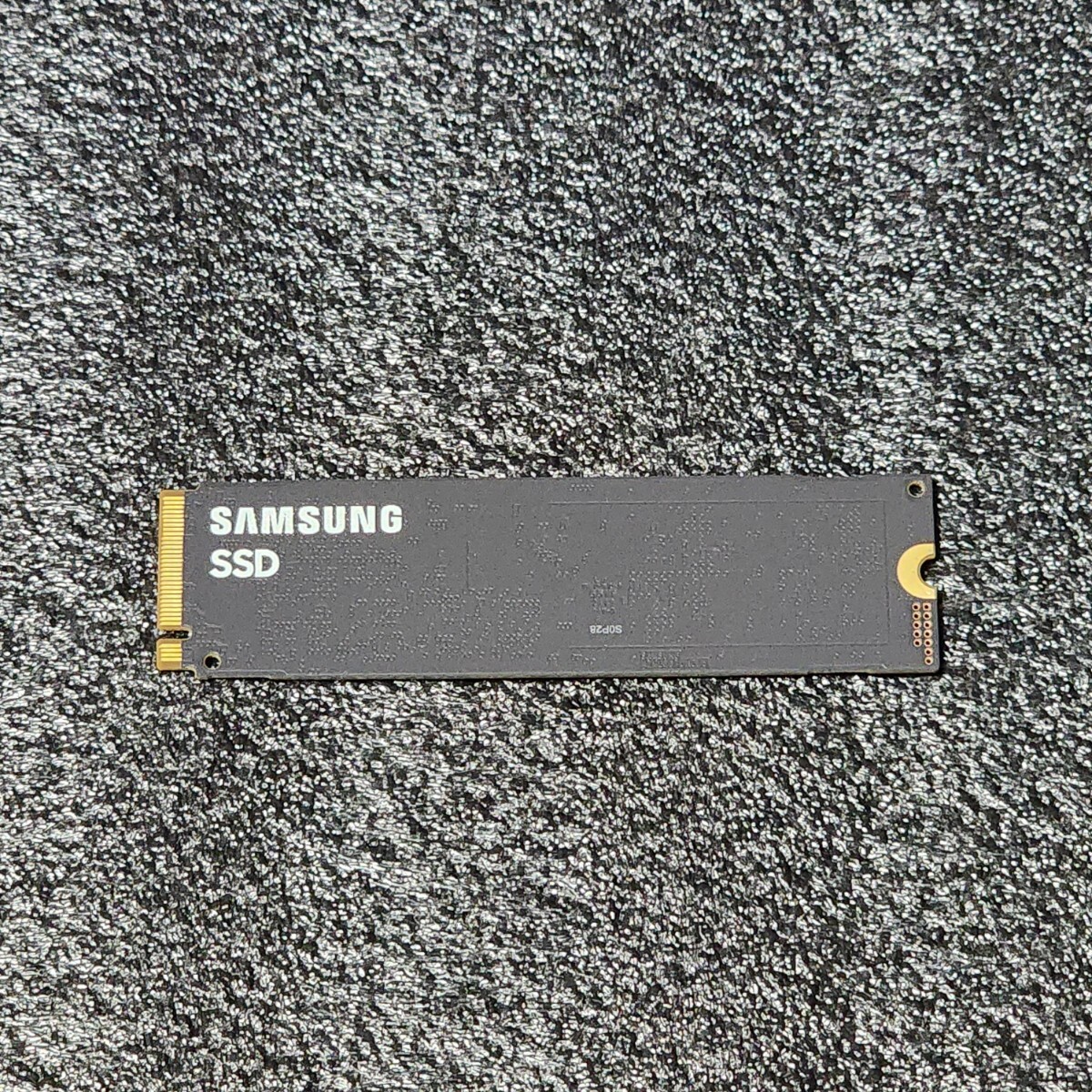 SAMSUNG PM9A1(MZVL21T0HCLR-00B00) 1024GB/1TB NVMe SSD SAMSUNG PM9A1(MZVL21T0HCLR-00B00) 1024GB/1TB NVMe SSD