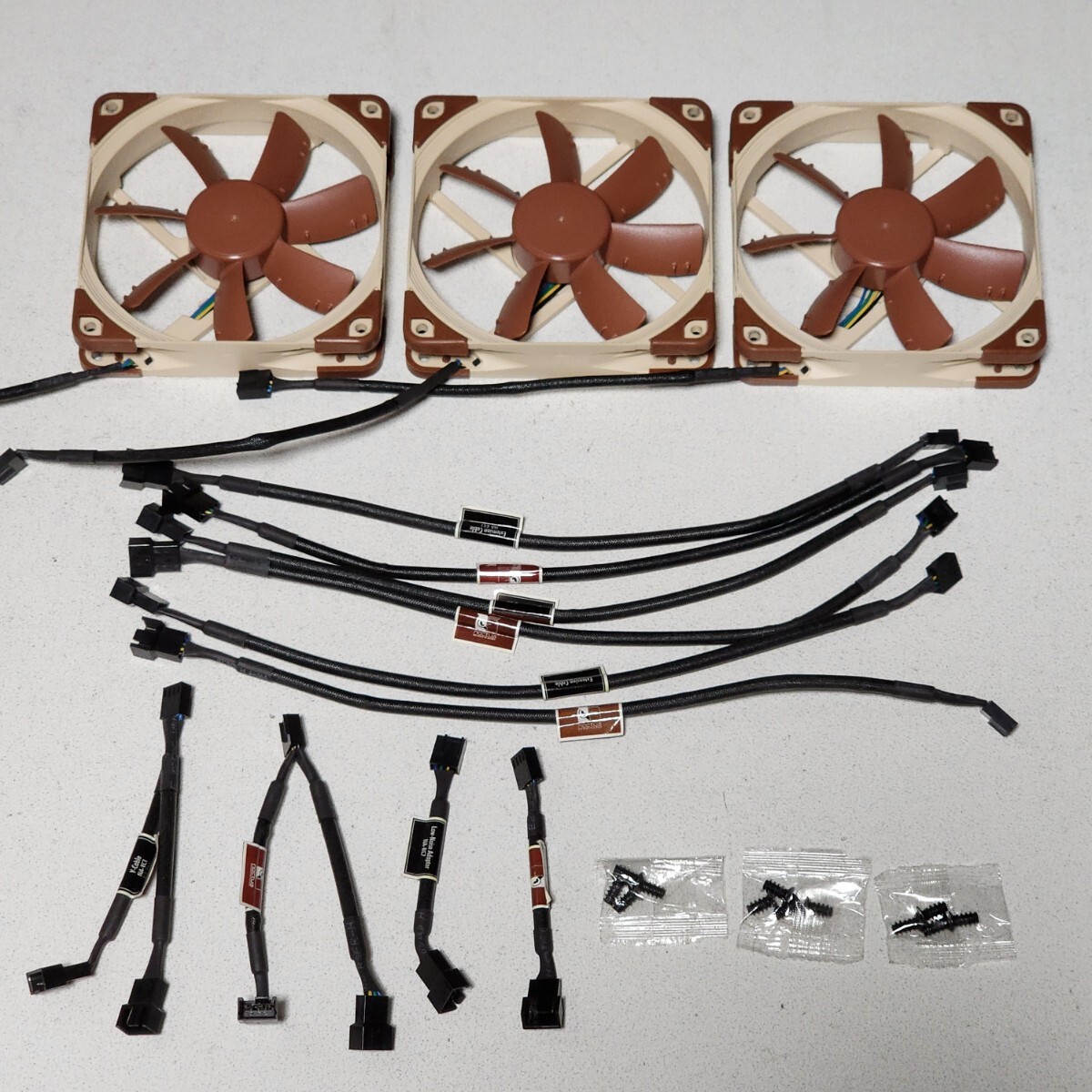 【送料無料】Noctua NF-S12A PWM 120mm 静音ファン 3個セット 動作確認済み PCパーツ_画像1