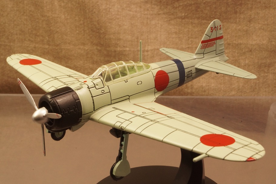 ★日本海軍　三菱 A6M2a 零式艦上戦闘機 一一型 ゼロ戦　1/72　116012　ALTAYA_画像8
