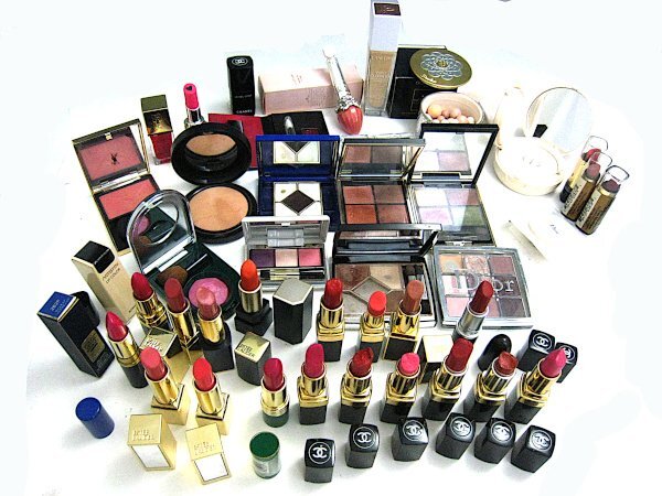* cosmetics 39 point * Chanel *Dior*sk* sun rolan *MAC other various *
